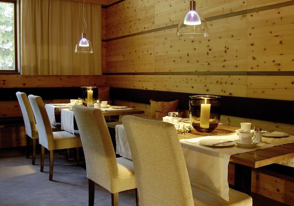 Hotel Rundeck Sankt Anton am Arlberg Restaurace fotografie